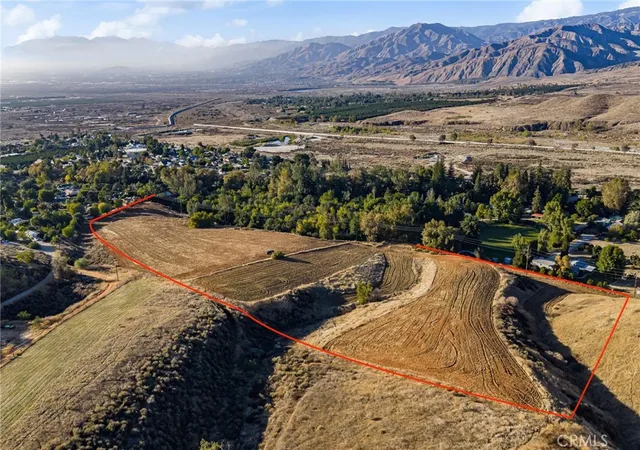 5th image of 2700 Mill Creek Rd, Mentone, CA 92359 | MLS# IG25249537