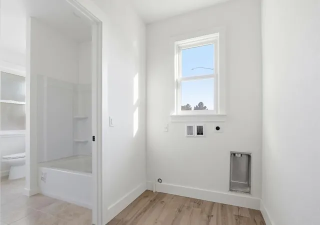 11th image of 140 E Reed St #3, San Jose, CA 95112 | MLS# ML82028720