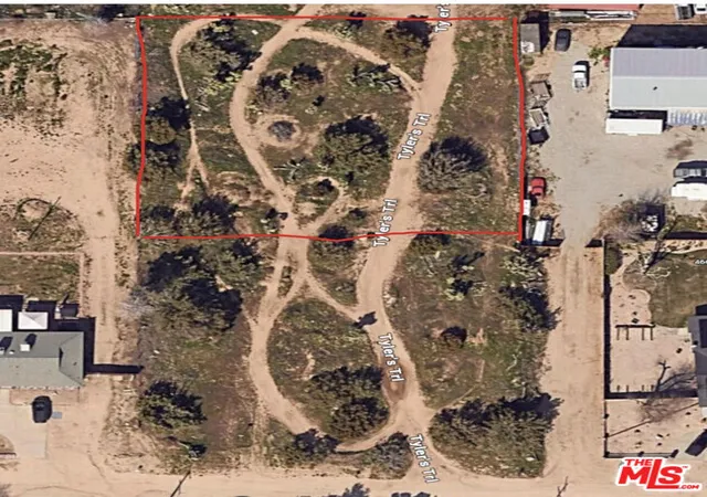 1st image of 0 K10 Vac 47th Street West, Quartz Hill, CA 93536 | MLS# 25625195