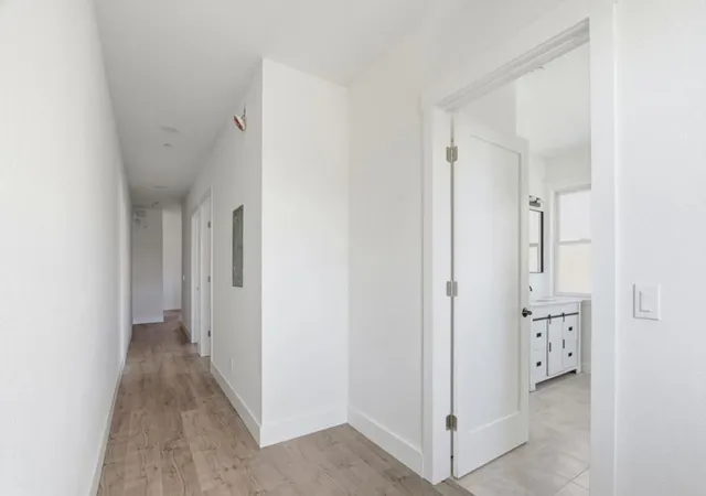 2nd image of 140 E Reed St, San Jose, CA 95112