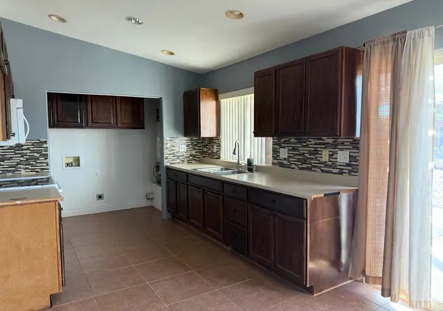 3rd image of 1225 Sargo Ave, Thermal, CA 92274 | MLS# 219139530DA