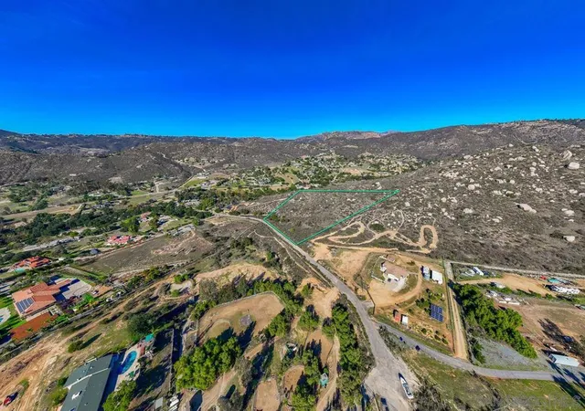 2nd image of 0 Stallion Oaks Rd, El Cajon, CA 92019 | MLS# 250045188SD