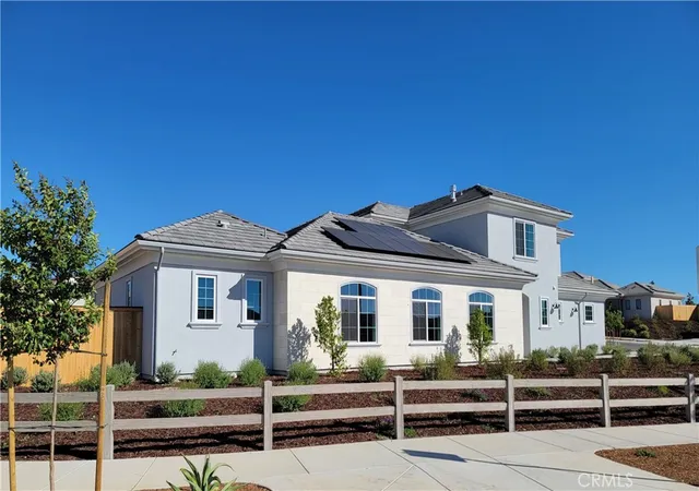 Homes for sale in Paso Robles, CA | 701 Manor Ln, Paso Robles, CA 93446 | MLS# NS25270904