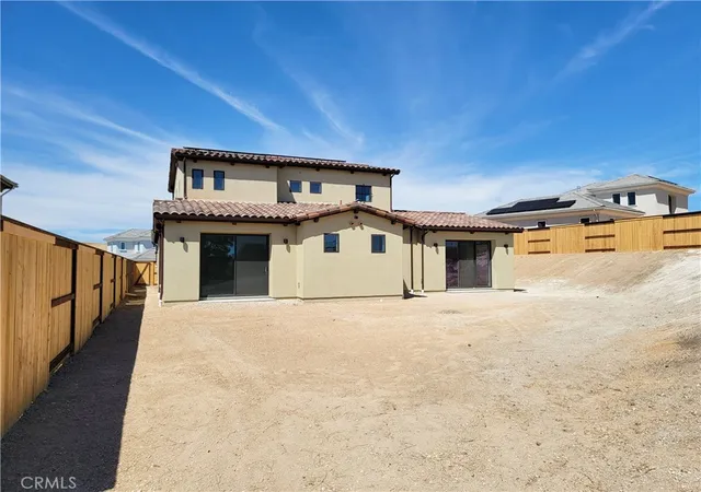 Homes for sale in Paso Robles, CA | 706 Manor Ln, Paso Robles, CA 93446 | MLS# NS25270922