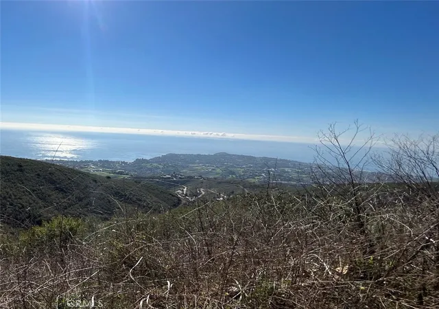 Homes for sale in Malibu, CA | 4000 Ramera Mtwy, Malibu, CA 90265 | MLS# SR25271038