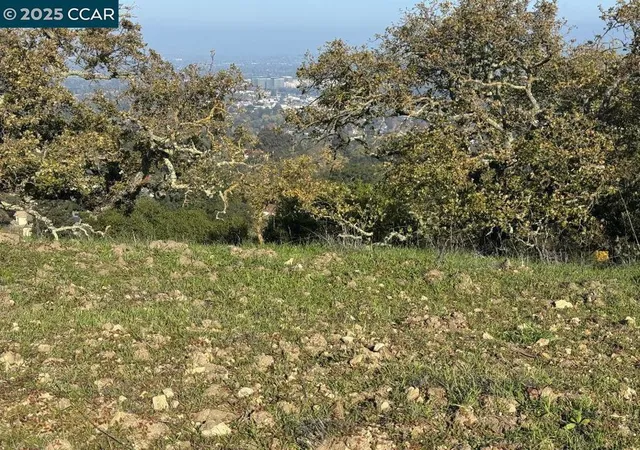 Photo 3 of Land for sale at 43 Cuesta Way, Walnut Creek, CA 94597 | MLS# 41118740 | Listing updated on 2026-06-27