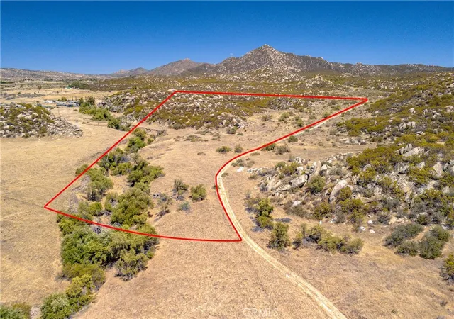 5th image of 777 Ridgecrest Trail, Aguanga, CA 92536 | MLS# SW25271117