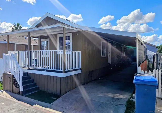 3rd image of 400 Greenfield Dr #SPC 87, El Cajon, CA 92021 | MLS# 250045242SD