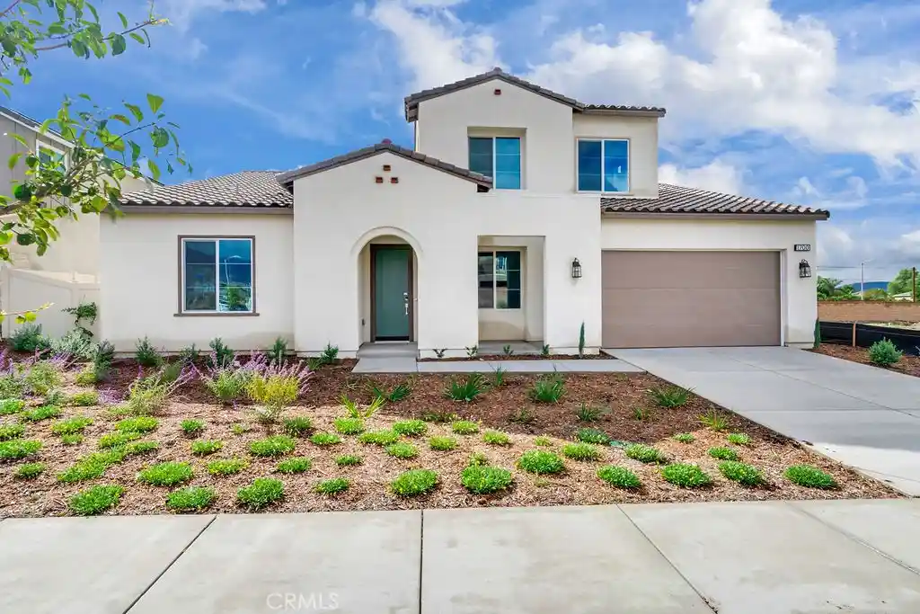 Single family home for sale at 1700 Sandpiper Ave, Redlands, CA 92374 | MLS# IV25271368