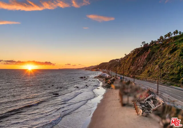 Photo 3 of Land for sale at 20048 Pacific Coast Hwy, Malibu, CA 90265 | MLS# 25626091 | Listing updated on 2026-10-27