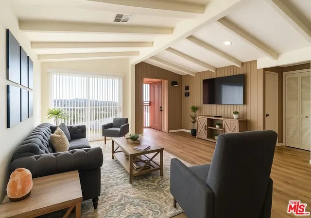 1st image of 9204 Rowell Ave, Chatsworth, CA 91311 | MLS# 25625841