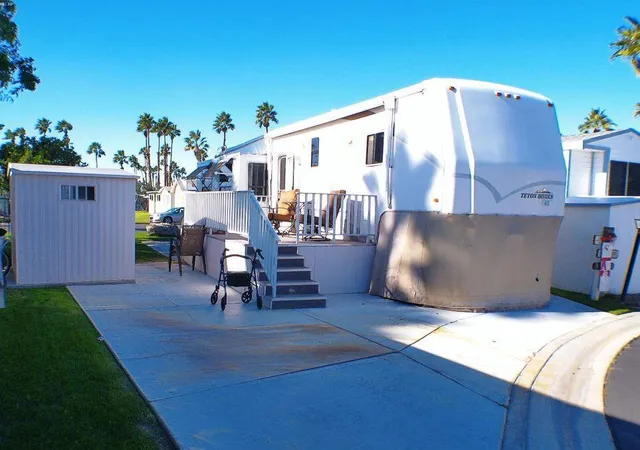 2nd image of 84136 Ave 44, #143 #143, Indio, CA 92203 | MLS# 219139617DA