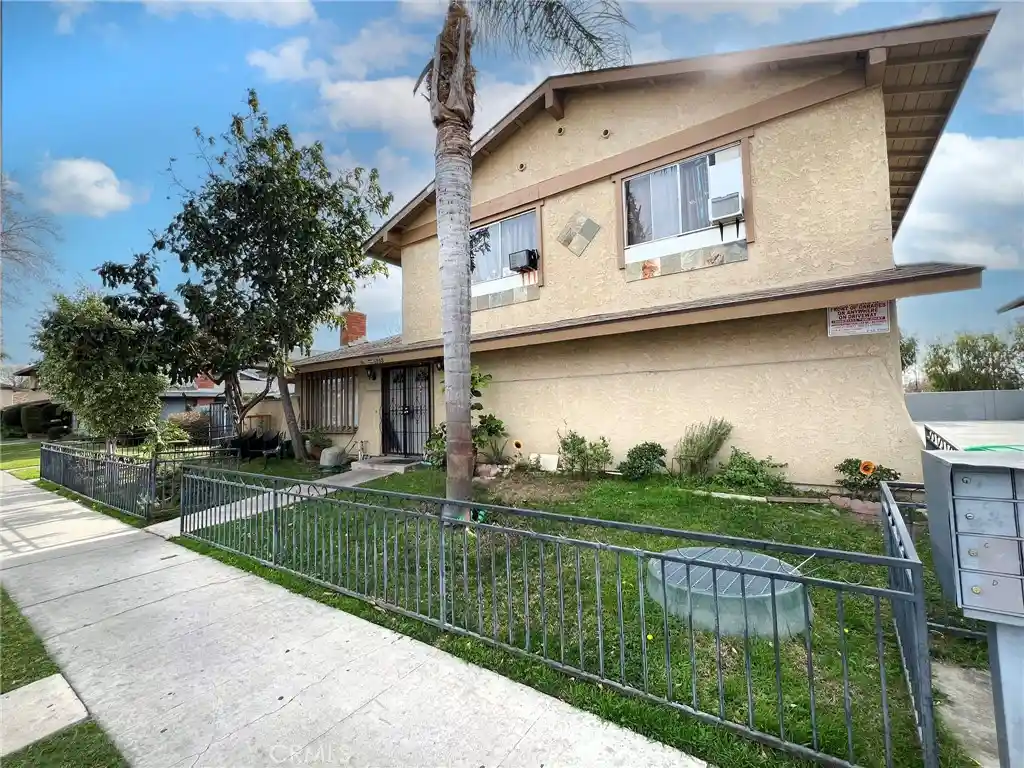 Photo 1 of Sale Pending at 1908 E Coral Ave, Orange, CA 92865 | MLS# PW25271471 | Listing updated on 2026-08-03