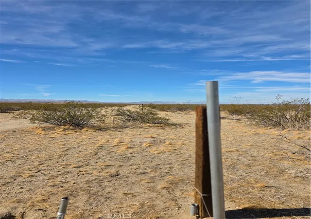 2nd image of 0 Vac/vic Avenue U, Black Butte, CA 93591 | MLS# SR25271578