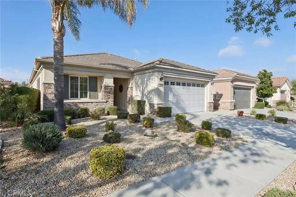 Photo 1 of Sale Pending at 1641 Via Borrego, Hemet, CA 92545 | MLS# SW25271656 | Listing updated on 2026-08-19