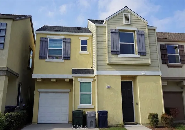 Photo 1 of Sale Pending at 2437 Ben Ali, Sacramento, CA 95815 | MLS# DW25271719 | Listing updated on 2026-09-25
