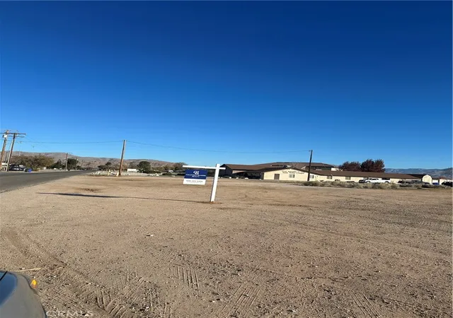 Photo 1 of Land for sale at 0 Ottawa Rd, Apple Valley, CA 92308 | MLS# HD25271303 | Listing updated on 2025-12-12