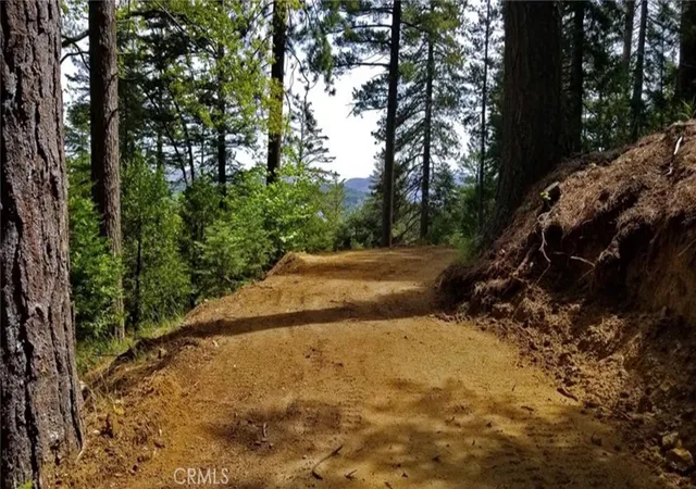 Photo 4 of Land for sale at 525 Ca 173, Lake Arrowhead, CA 92352 | MLS# IG25271978 | Listing updated on 2025-12-06