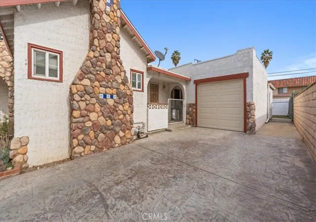 5th image of 750 Palm Ave, Beaumont, CA 92223 | MLS# IG25272082