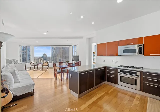 Homes for sale in Los Angeles, CA | 801 S Grand #1611, Los Angeles, CA 90017 | MLS# BB25272088