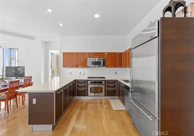 Homes for sale in Los Angeles, CA | 801 S Grand #1611, Los Angeles, CA 90017 | MLS# BB25272088