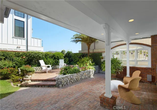 3rd image of 2800 Ocean Blvd, Corona Del Mar, CA 92625 | MLS# NP25272402