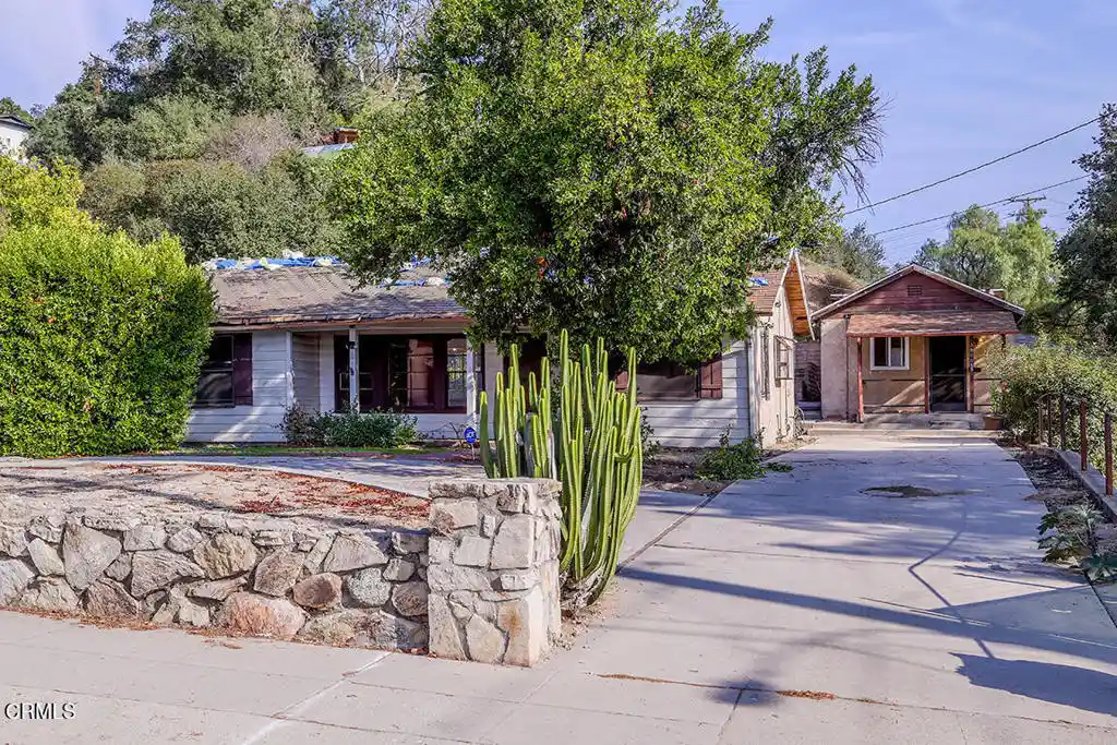 Multi family home for sale at 3908 Park Pl, La Crescenta, CA 91214 | MLS# P1-25133