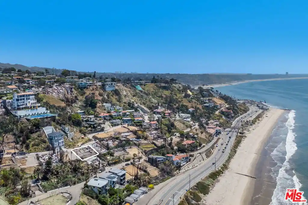 Photo 1 of Land for sale at 17810 Castellammare Dr, Pacific Palisades, CA 90272 | MLS# 25626719 | Listing updated on 2026-10-30