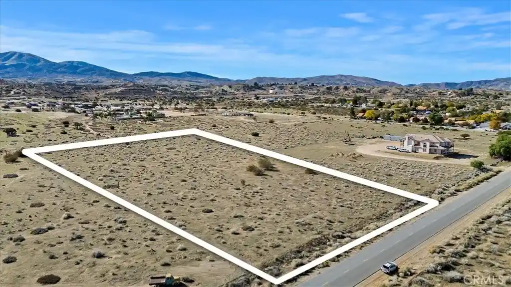 Photo 1 of Land for sale at 0 E Ave T8, Palmdale, CA 93552 | MLS# IG25263973 | Listing updated on 2026-10-26