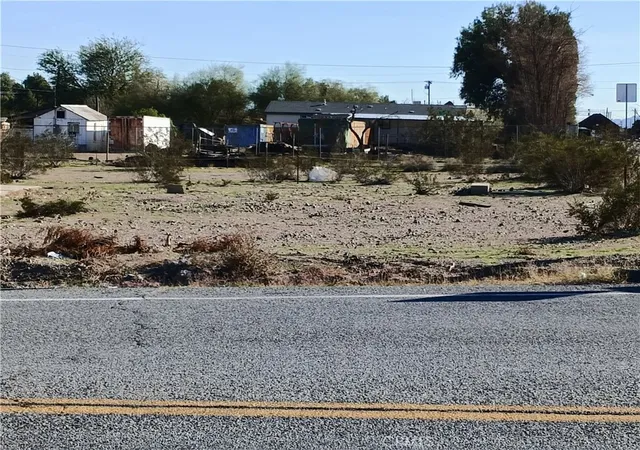 Photo 3 of Land for sale at 10 Santa Fe St, Daggett, CA 92327 | MLS# HD25272872 | Listing updated on 2026-06-30