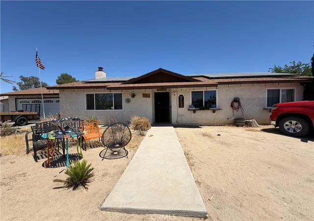 Homes for sale in Yucca Valley, CA | 7009 Hanford Ave, Yucca Valley, CA 92284 | MLS# IG25272997