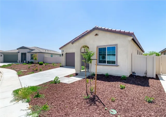 Homes for sale in Beaumont, CA | 1517 Willowhaven Ln, Beaumont, CA 92223 | MLS# IV25266021