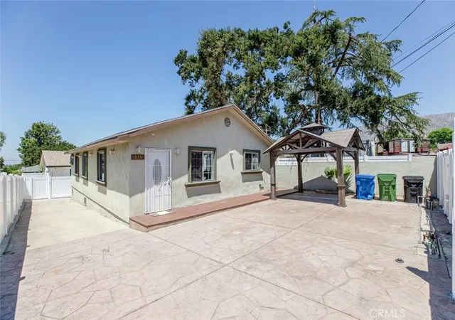 4th image of 10531 Greenburn Ave, Sunland, CA 91040 | MLS# GD25266751