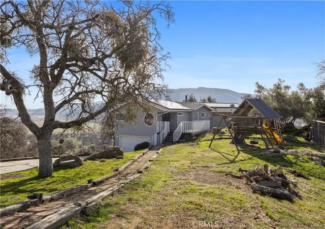 Homes for sale in Tehachapi, CA | 29300 Elkhorn Pl, Tehachapi, CA 93561 | MLS# SR25273263