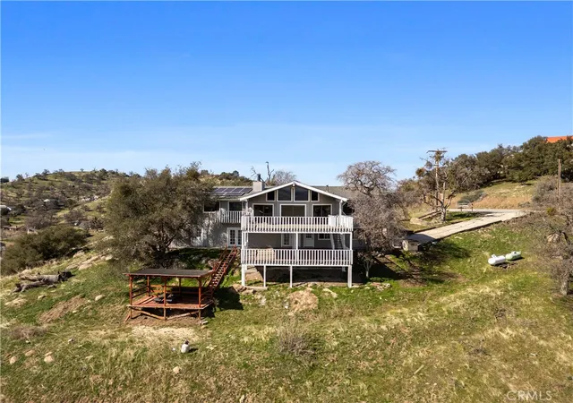 Homes for sale in Tehachapi, CA | 29300 Elkhorn Pl, Tehachapi, CA 93561 | MLS# SR25273263