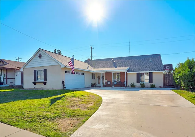 1st image of 27611 Villa, Highland, CA 92346 | MLS# IG25273288
