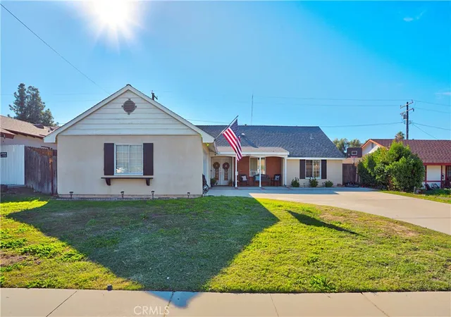2nd image of 27611 Villa, Highland, CA 92346 | MLS# IG25273288