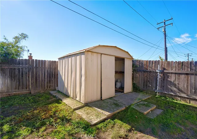 34th image of 27611 Villa, Highland, CA 92346 | MLS# IG25273288