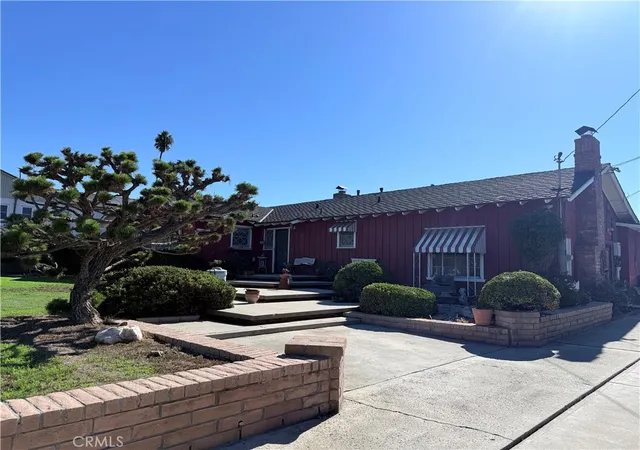 Photo 1 of Sale Pending at 14726 Broadway, Whittier, CA 90604 | MLS# OC25271005 | Listing updated on 2026-01-12
