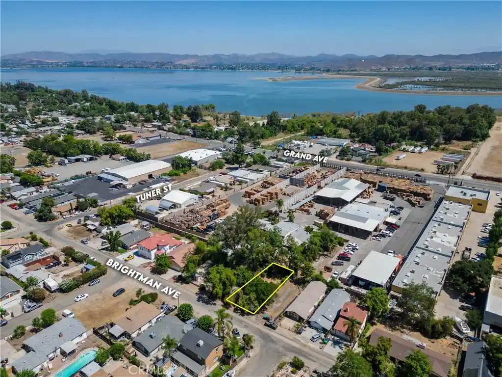 Photo 1 of Sale Pending at 0 Brightman Ave, Lake Elsinore, CA 92530 | MLS# IV25273606 | Listing updated on 2026-07-30