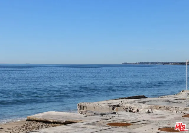 Photo 3 of Land for sale at 21306 Pacific Coast Hwy, Malibu, CA 90265 | MLS# 25627117 | Listing updated on 2026-09-29