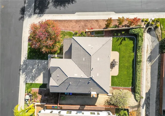 Homes for sale in Murrieta, CA | 35987 Corte Renata, Murrieta, CA 92562 | MLS# OC25273684