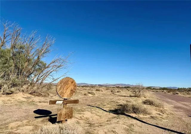 Photo 3 of Land for sale at 32467 Lakeview, Newberry Springs, CA 92365 | MLS# TR25273824 | Listing updated on 2025-12-10