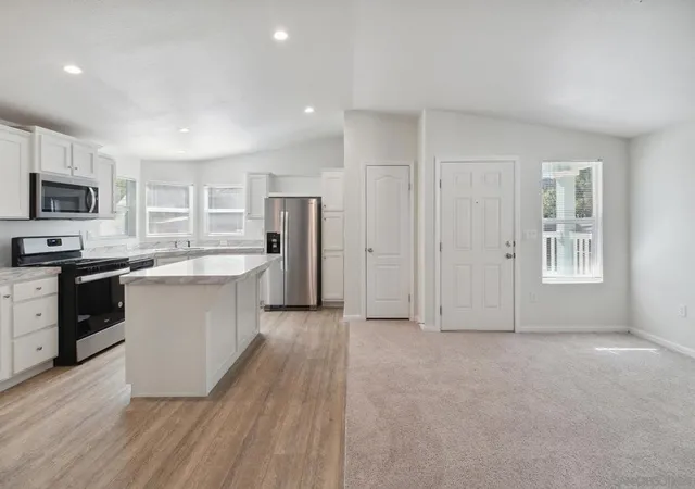 5th image of 22899 Byron Rd #35, Crestline, CA 92325 | MLS# 250045504SD