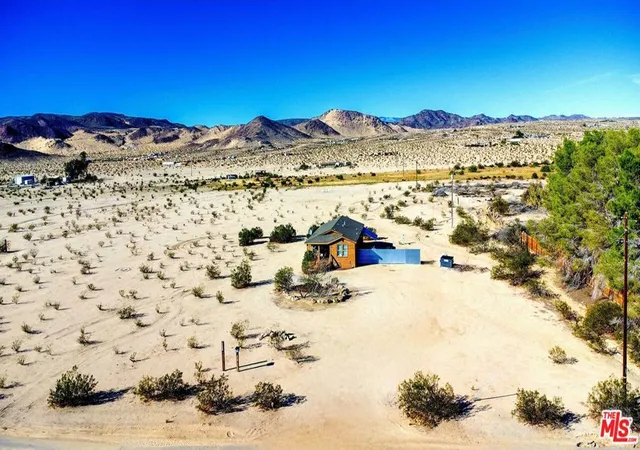 Homes for sale in Twentynine Palms, CA | 3838 Indian Cove Rd, Twentynine Palms, CA 92277 | MLS# 25627569