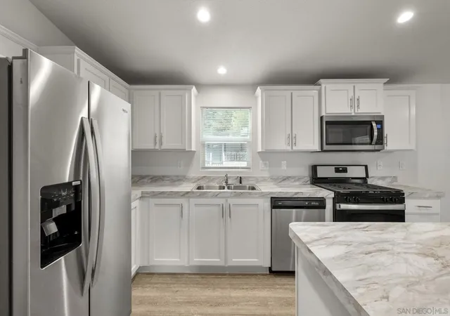 5th image of 22899 Byron Rd #SPC 78, Crestline, CA 92325 | MLS# 250045541SD