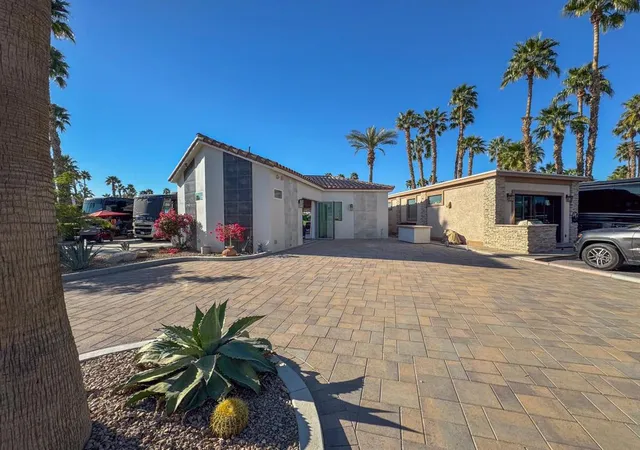 Photo 1 of Manufactured home for sale at 80394 Avenue 48 #292, Indio, CA 92201 | MLS# 219139842DA | Listing updated on 2026-04-06
