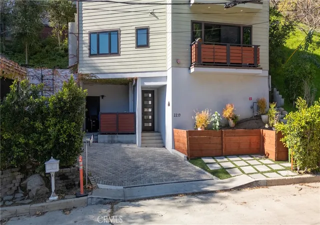1st image of 2239 Laurel Canyon, Los Angeles, CA 90046 | MLS# GD25274416