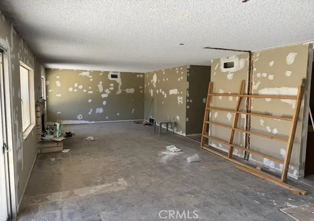 Photo 3 of Single family home for sale at 1118 E Ave J3, Lancaster, CA 93535 | MLS# GD25274418 | Listing updated on 2026-07-03