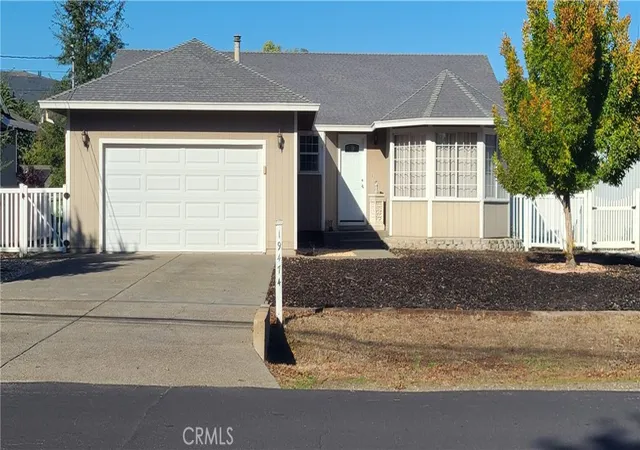 Homes for sale in Hidden Valley Lake, CA | 19474 Mountain Meadow South, Hidden Valley Lake, CA 95467 | MLS# LC25274660